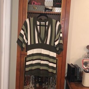 Wey paint sweater